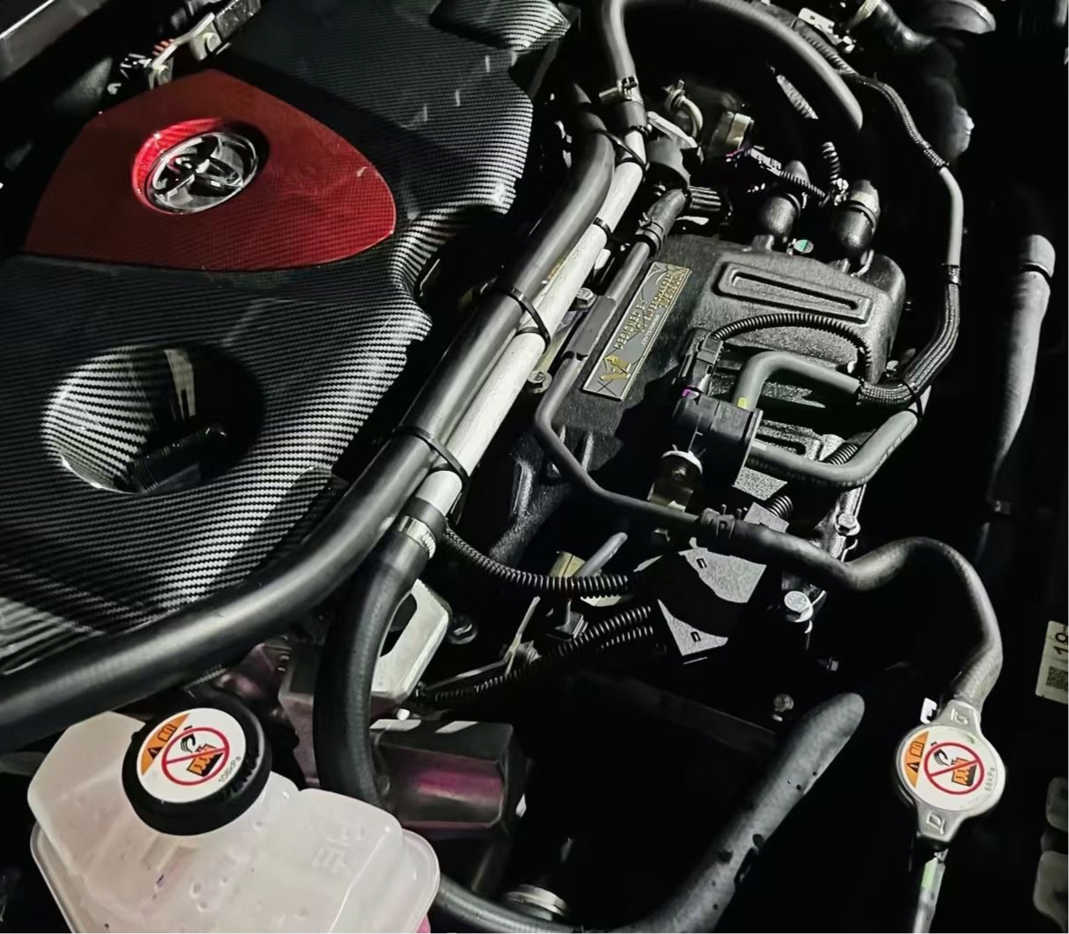 Toyota Sienna 2.5L Hybrid Upgraded by VT Supercharger Kit
