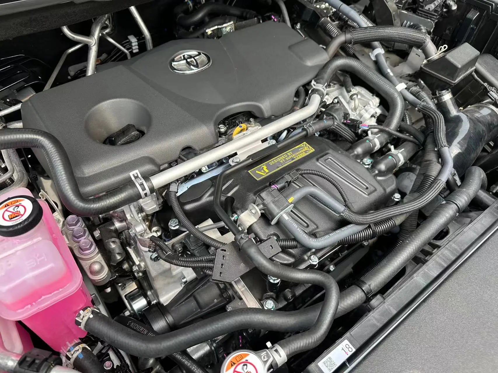 Toyota Sienna 2.5L Hybrid Upgraded by VT Supercharger Kit